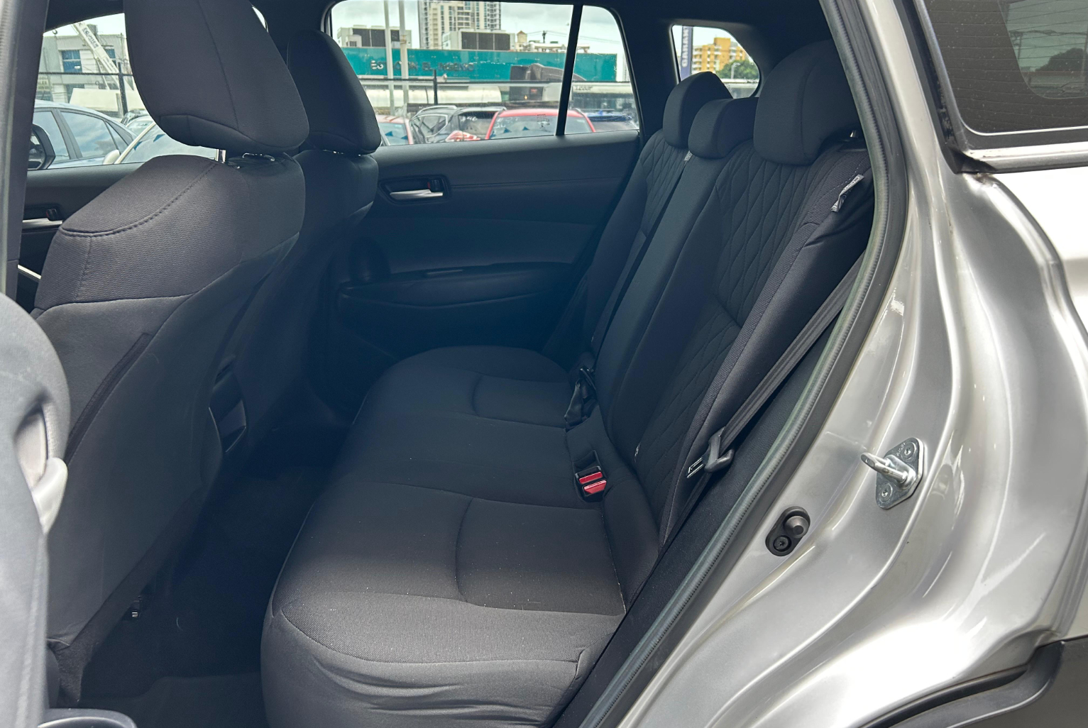 Toyota Corolla Cross 2022 Automático color Plateado, Imagen #10