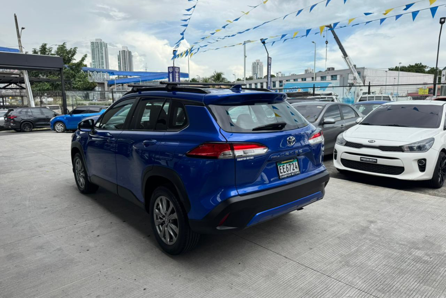 Toyota Corolla Cross 2023 Automático color Azul, Imagen #6