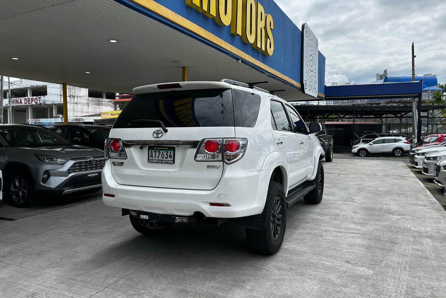 Toyota Fortuner 2015 Automático color Blanco, Imagen #4