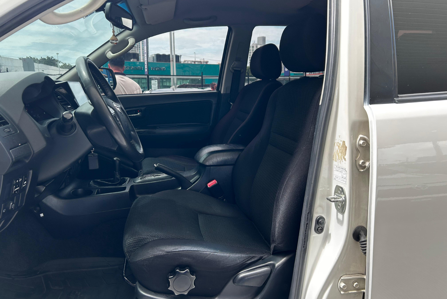 Toyota Fortuner 2015 Automático color Blanco, Imagen #8