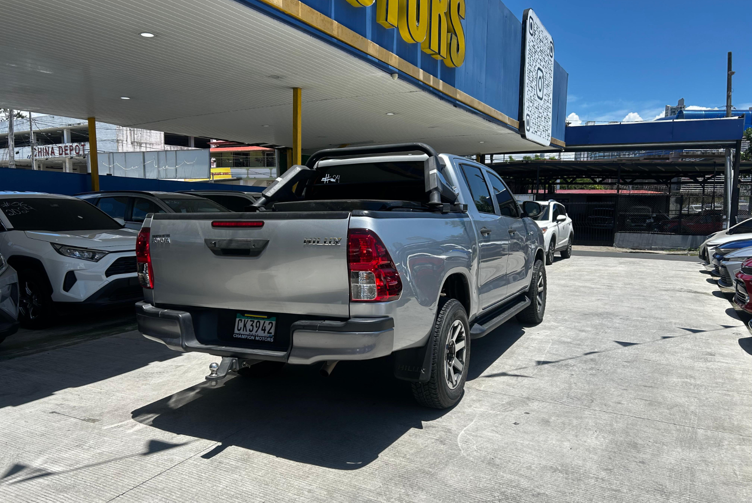 Toyota Hilux 2017 Manual color Plateado, Imagen #4