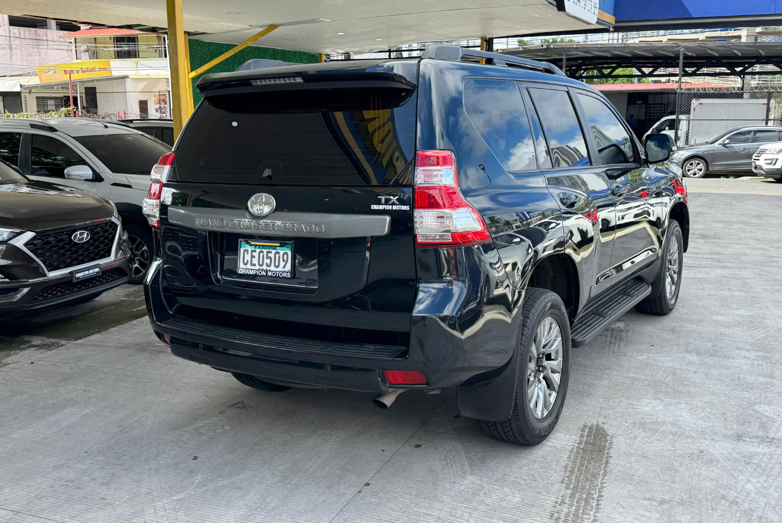 Toyota Prado 2015 Automático color Negro, Imagen #4