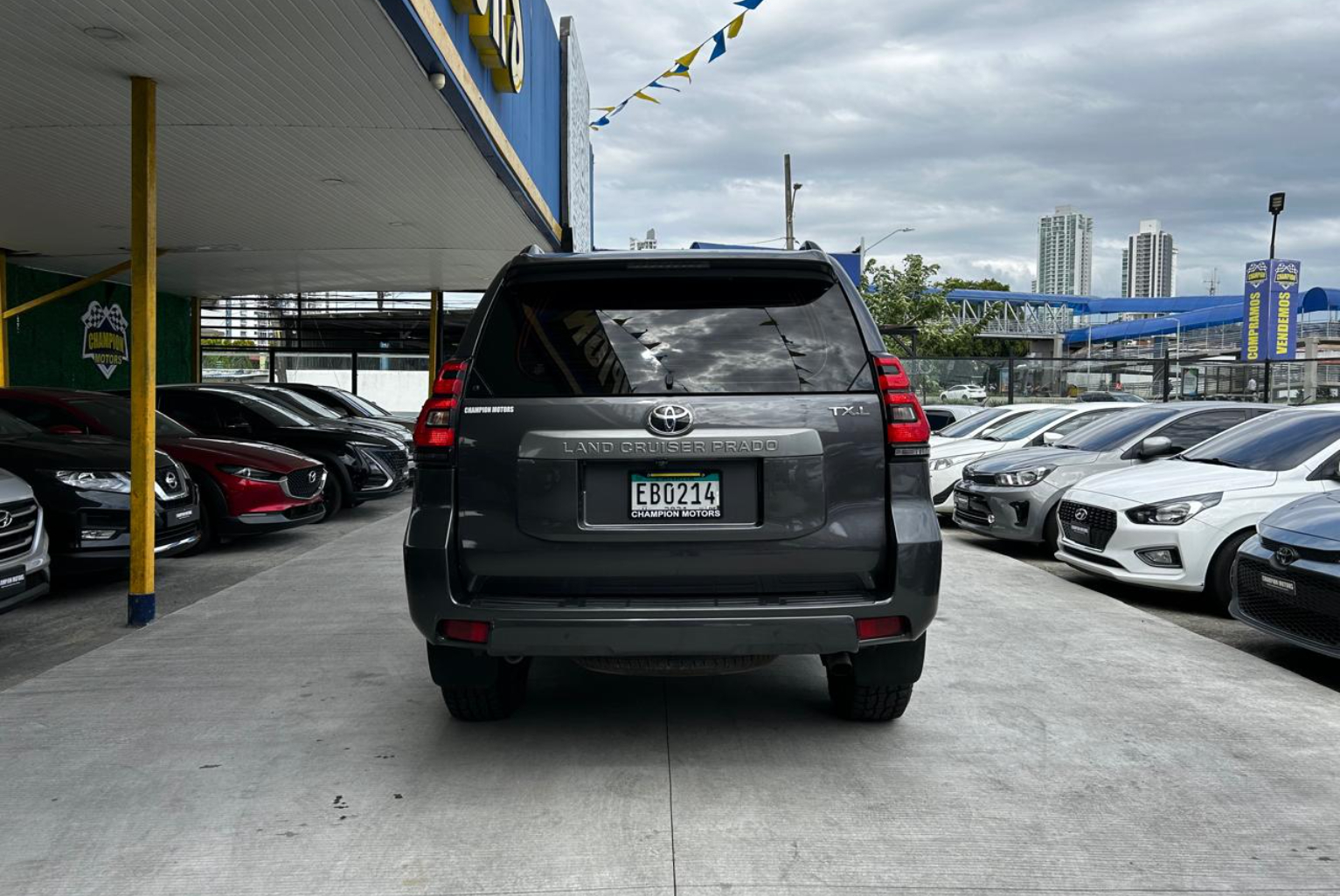 Toyota Prado 2020 Automático color Gris, Imagen #5