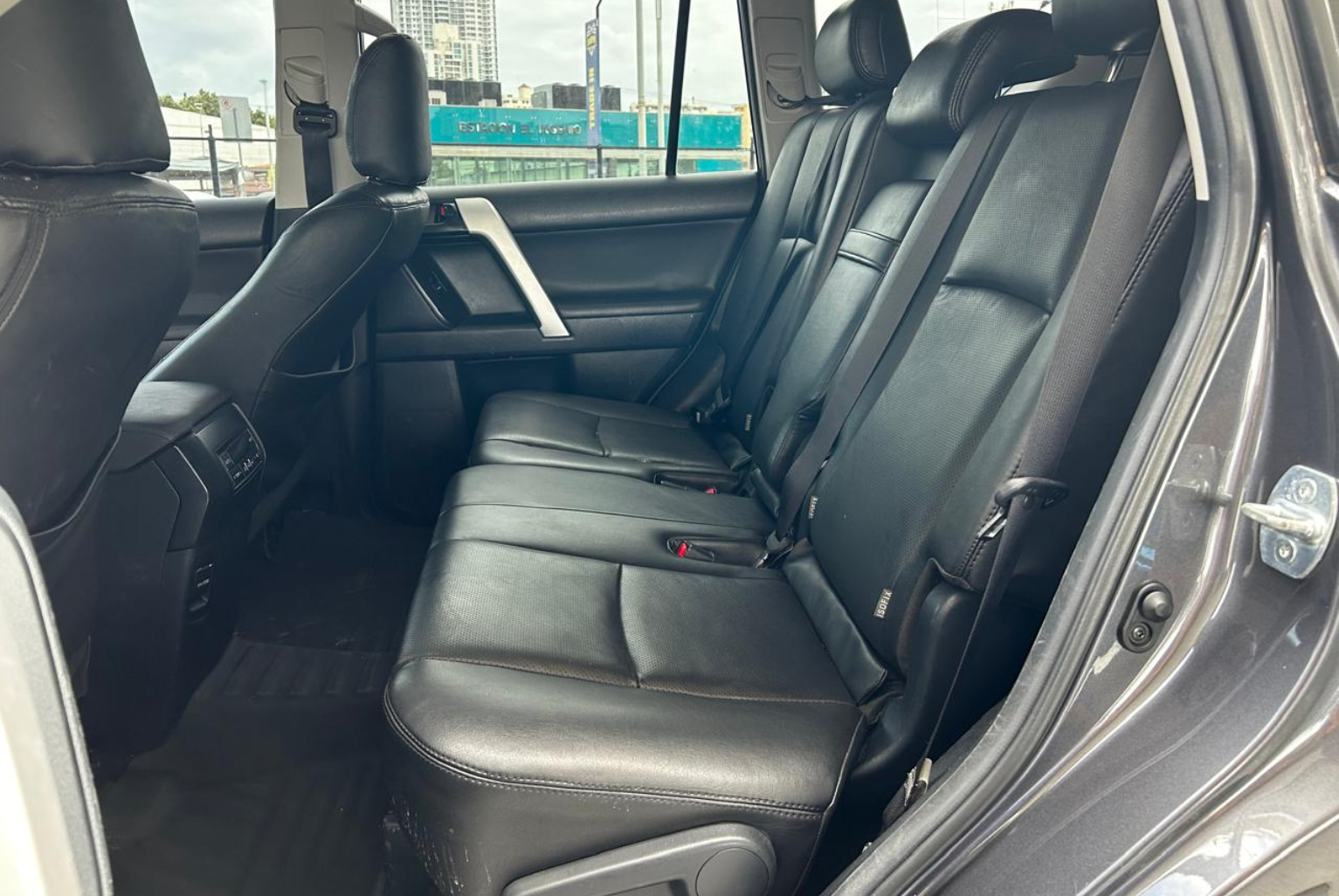 Toyota Prado 2020 Automático color Gris, Imagen #10