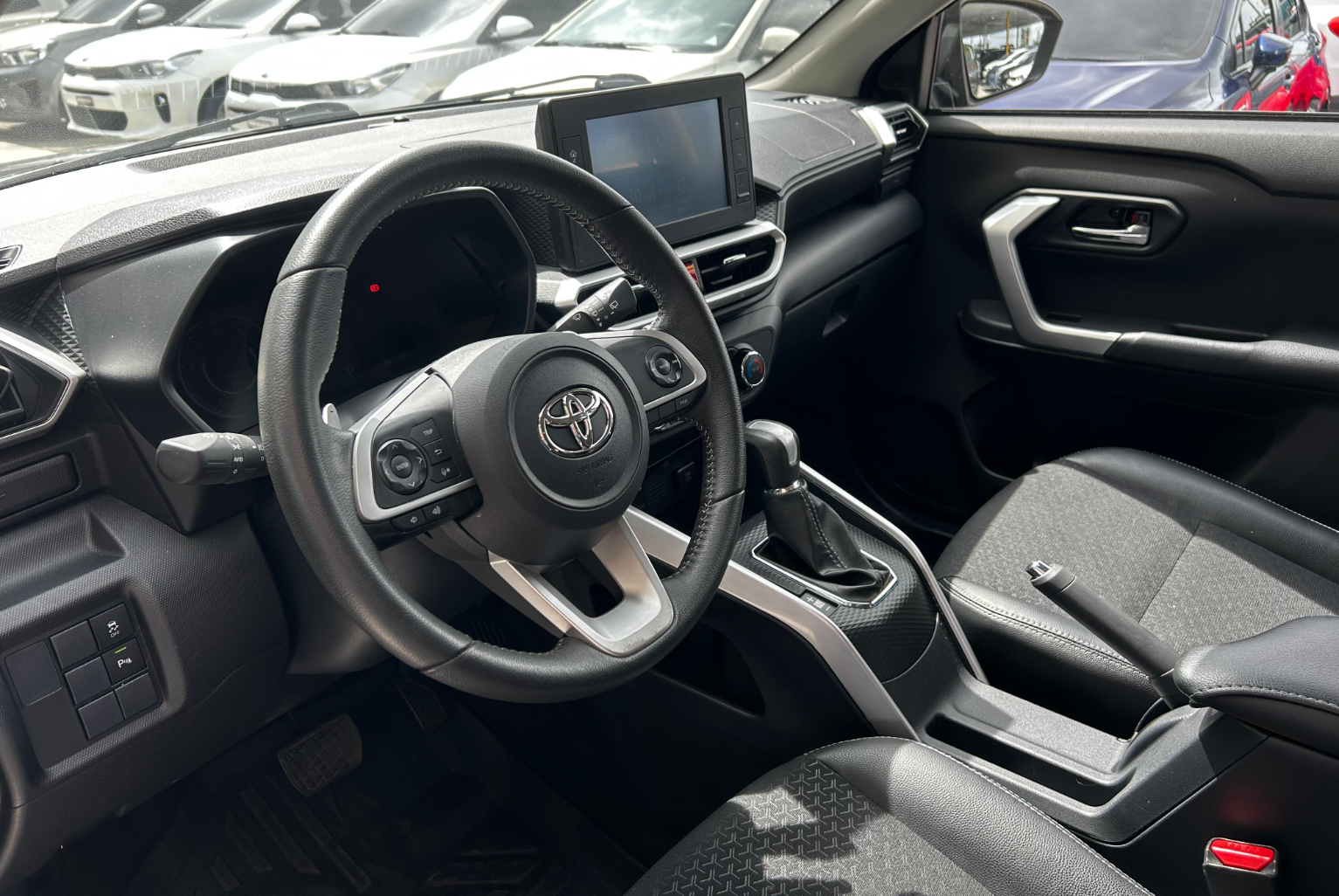 Toyota Raize 2023 Automático color Negro, Imagen #7