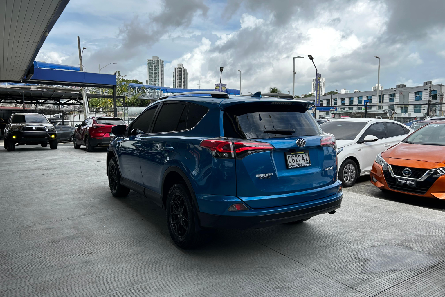 Toyota RAV4 2017 Automático color Azul, Imagen #6