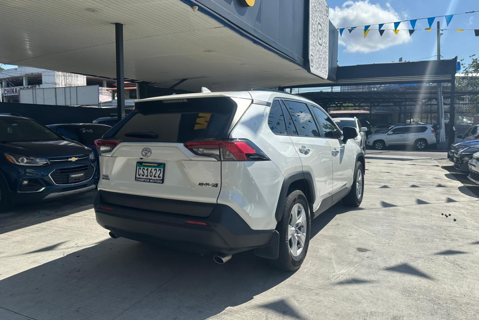 Toyota RAV4 2019 Automático color Blanco, Imagen #4