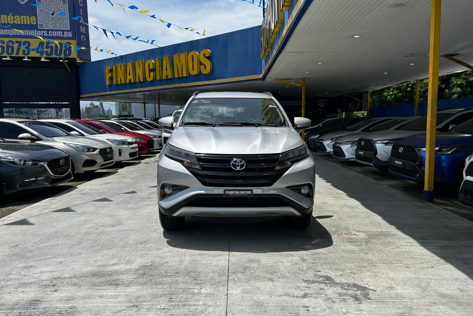 Toyota Rush 2019 Manual color Plateado, Imagen #2