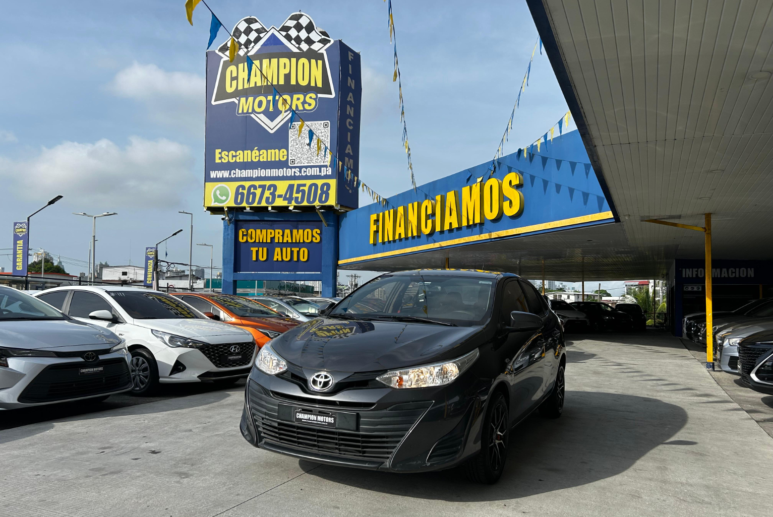 Toyota Yaris 2018 Automático color Gris, Imagen #1