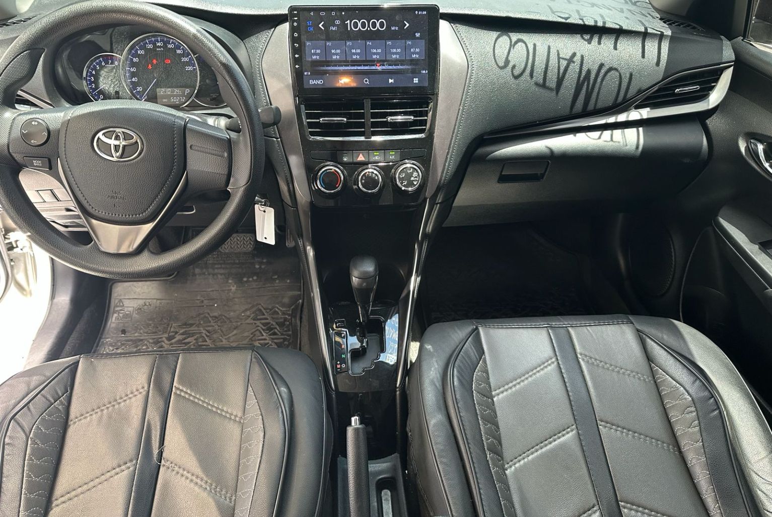 Toyota Yaris 2022, Foto 9