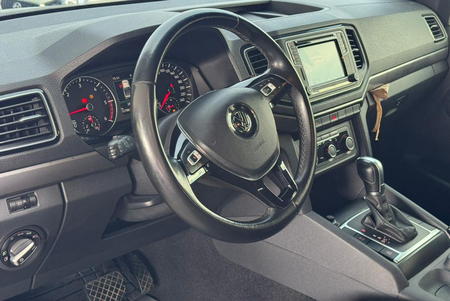 Volkswagen Amarok 2019 Automático color Gris, Imagen #7