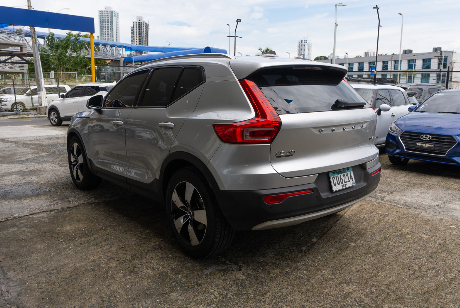 Volvo XC40 2019 Automático color Plateado, Imagen #6