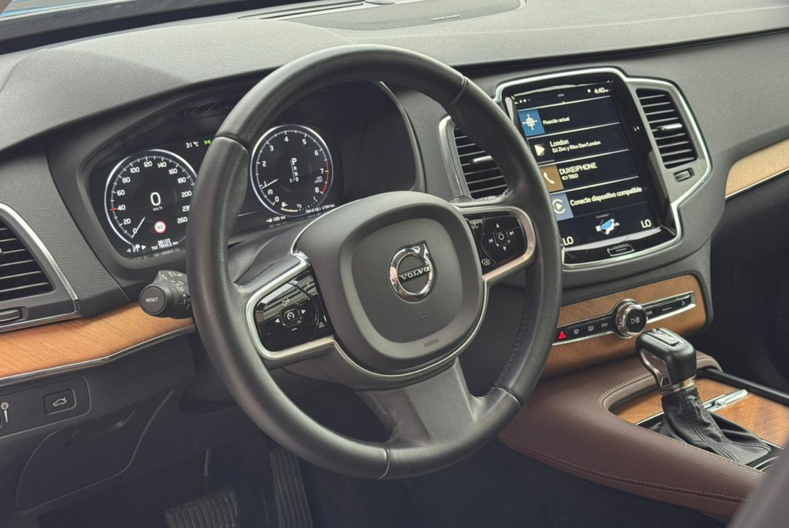 Volvo XC90 2021 Automático color Gris, Imagen #8