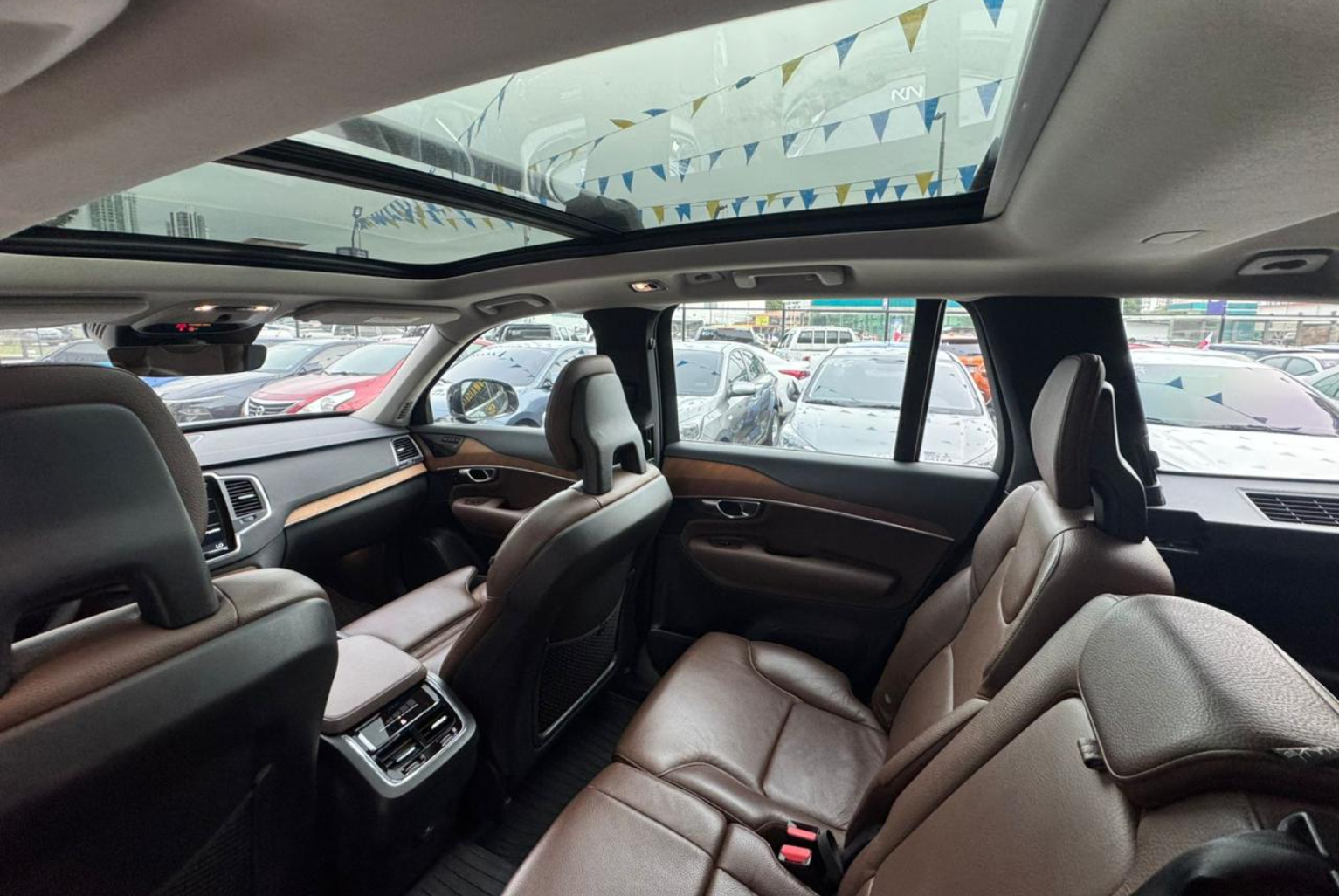 Volvo XC90 2021 Automático color Gris, Imagen #9